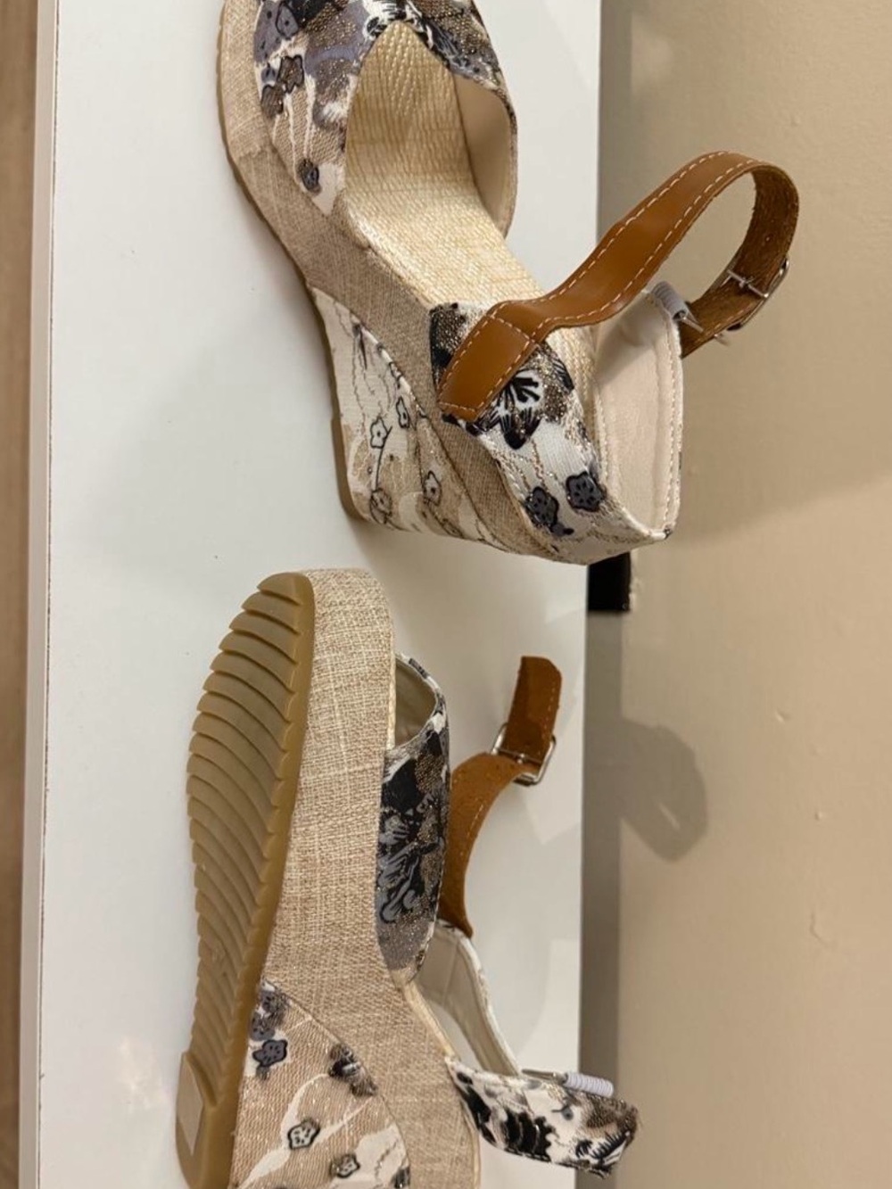 SHEIN Floral Print Wedge Sandals with Brown Ankle Strap